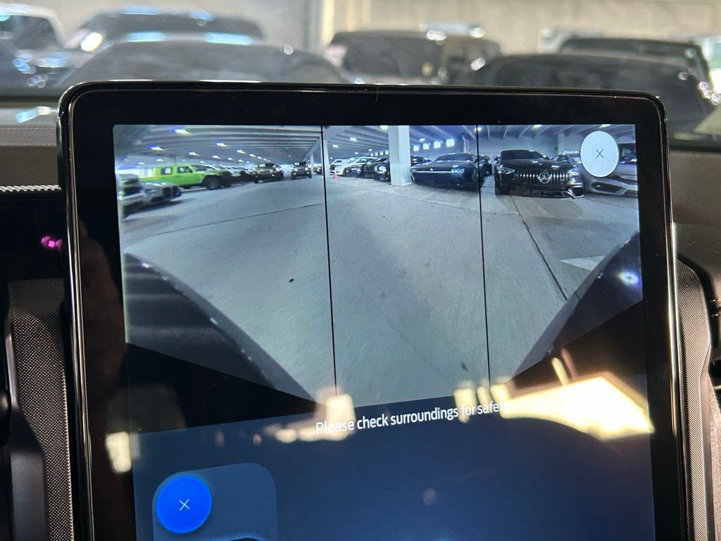 Used 2023 Agate Black Metallic Ford Platinum image 21