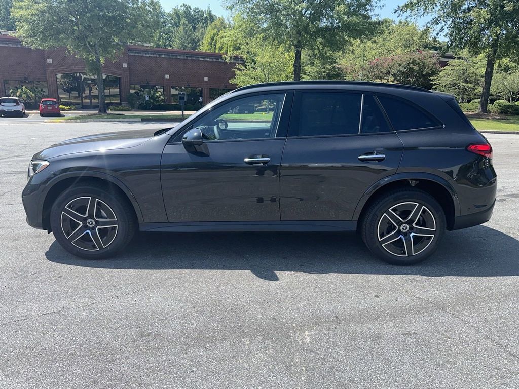 2024 Mercedes-Benz GLC GLC 300 5