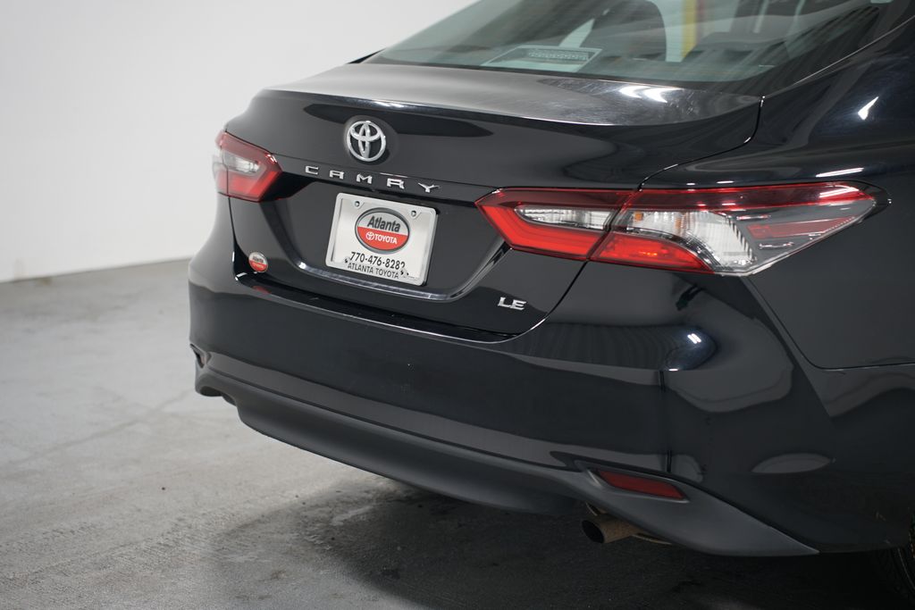 2021 Toyota Camry LE 9