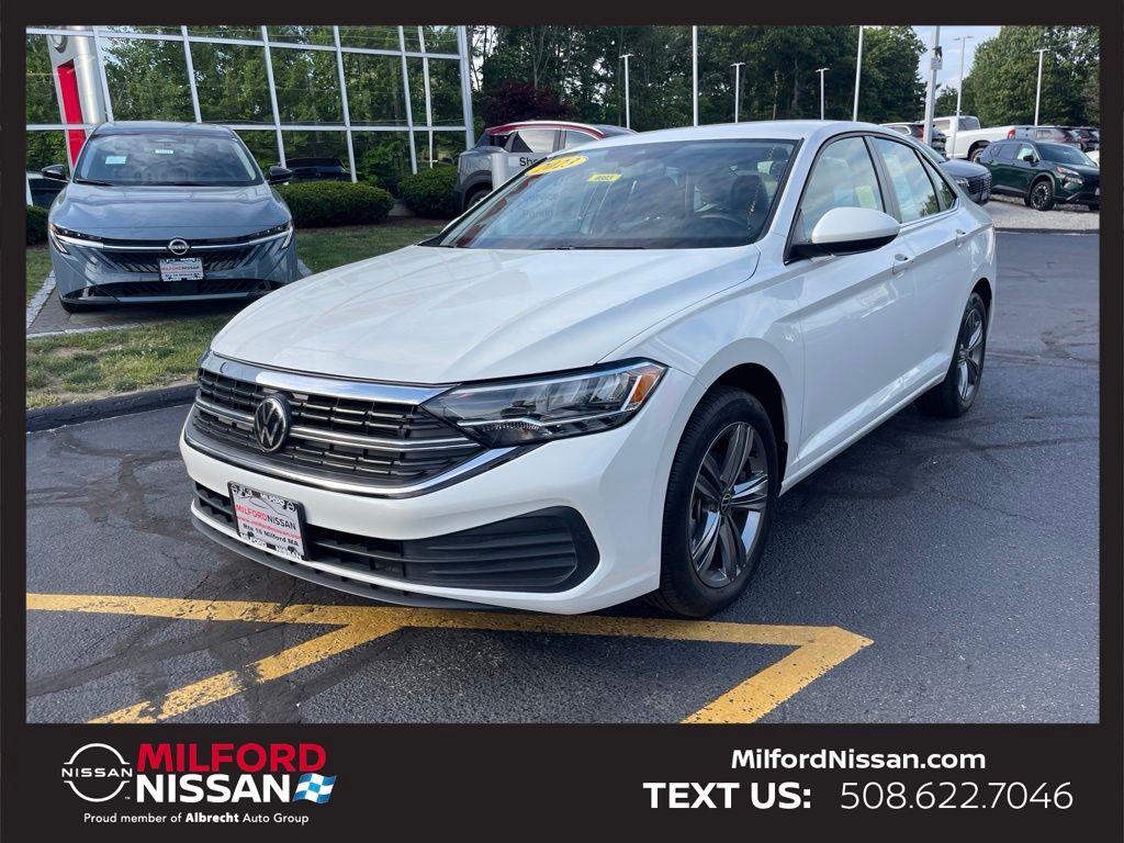 Pure White 2023 Volkswagen Jetta Sedan Front-Wheel Drive 8-Speed Automatic