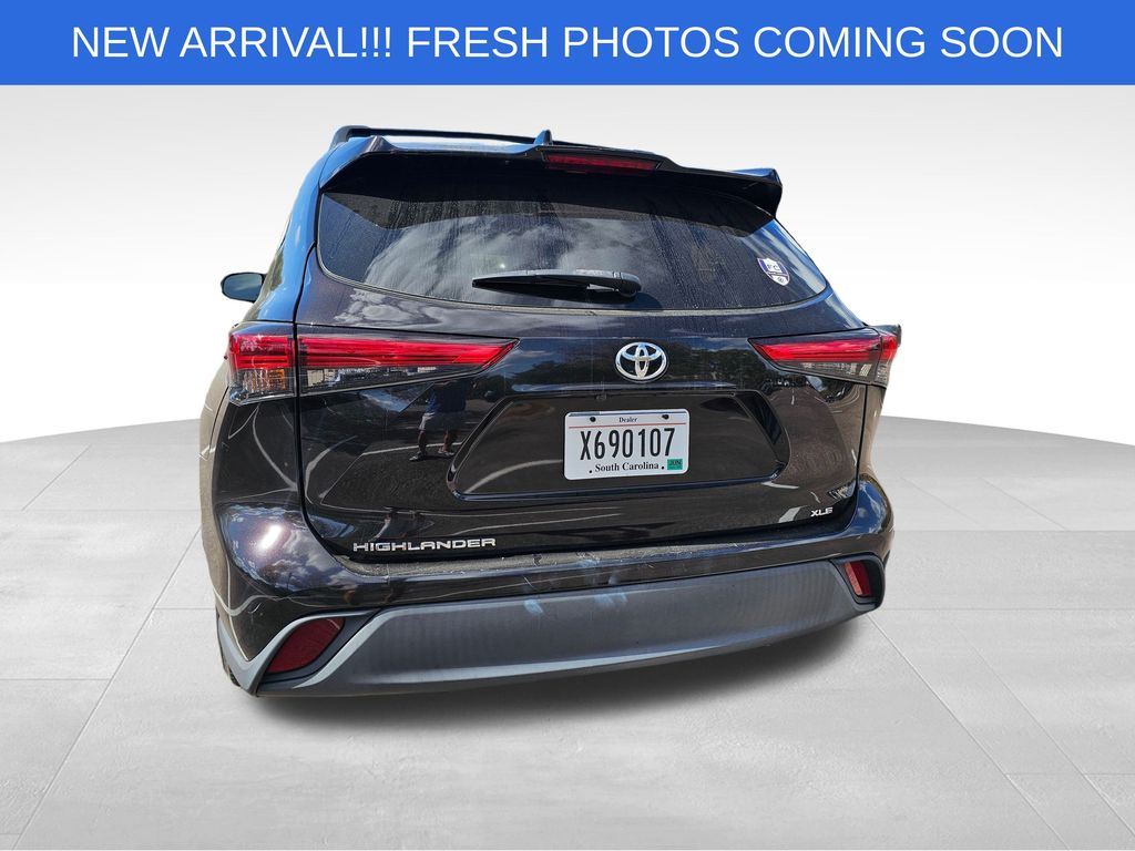 2021 Toyota Highlander XLE 7