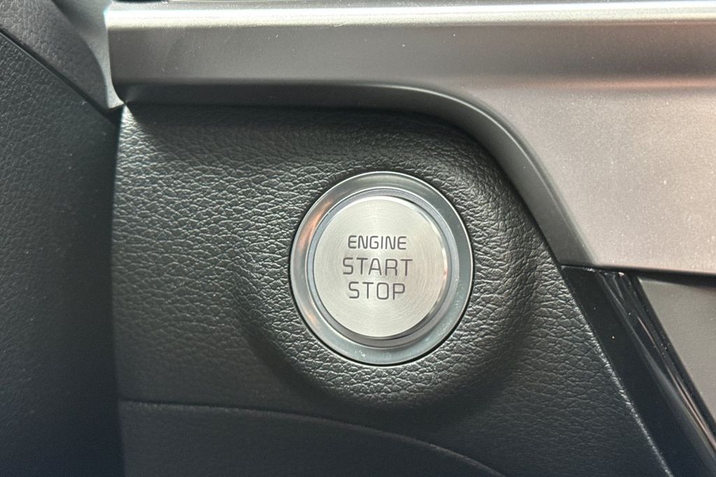 used 2025 Kia Telluride car, priced at $36,937