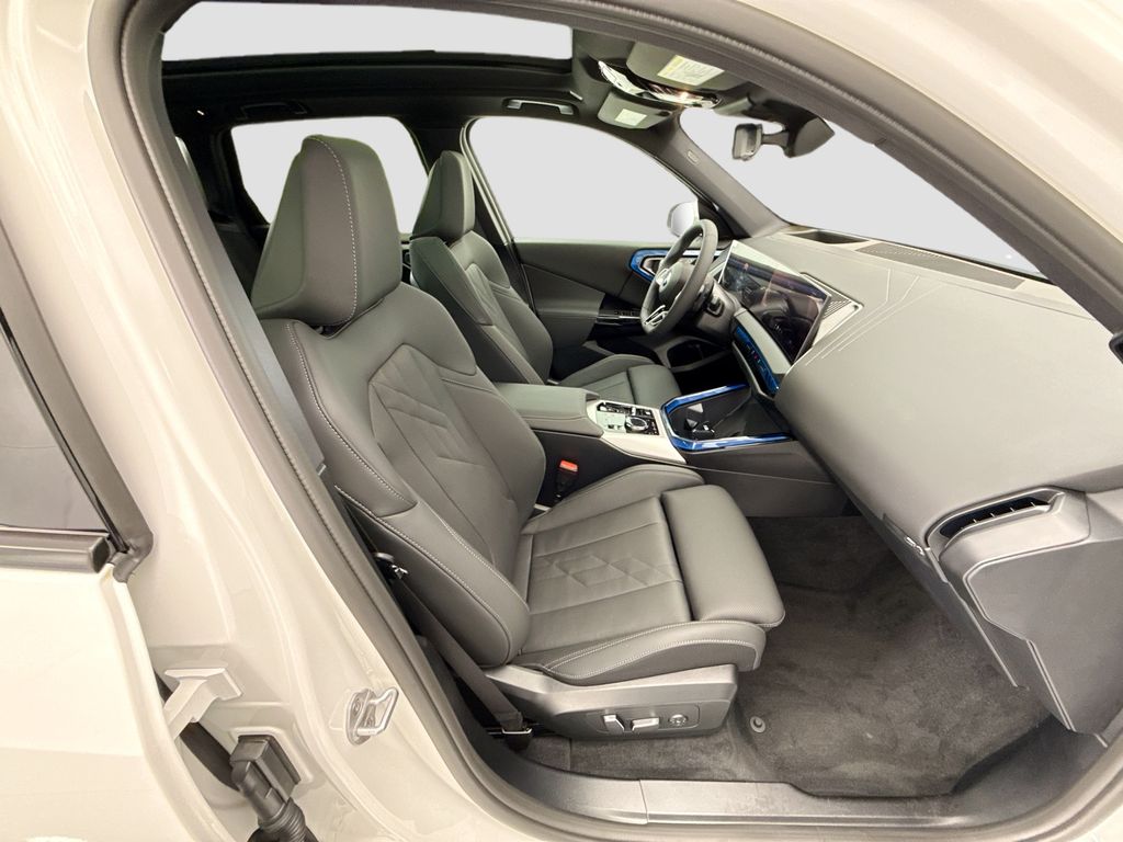Thumbnail: 2026 BMW X3 - 20