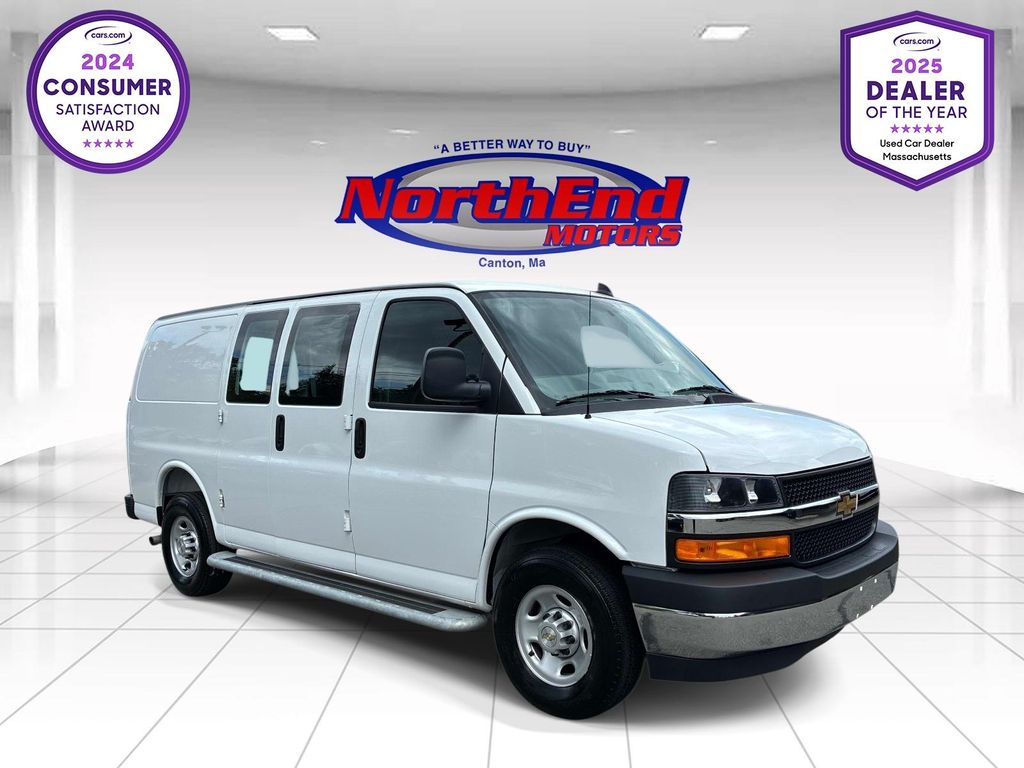 Summit White 2025 Chevrolet Express Cargo Van Rear-Wheel Drive 8-Speed Automatic Overdrive