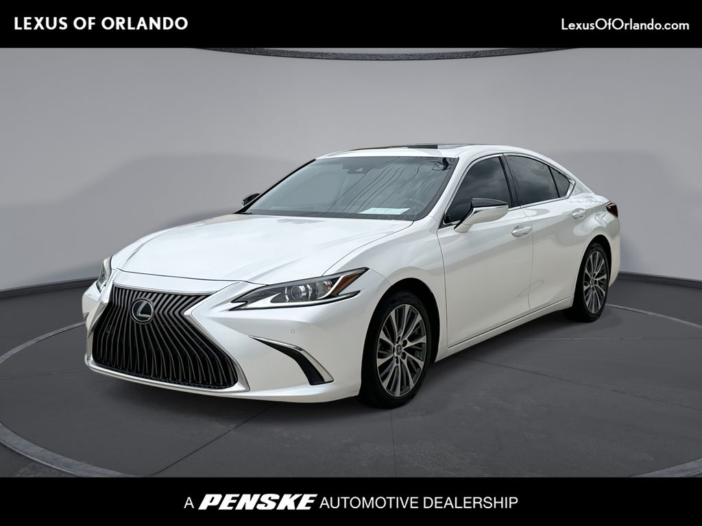Thumbnail: 2020 Lexus ES - 1