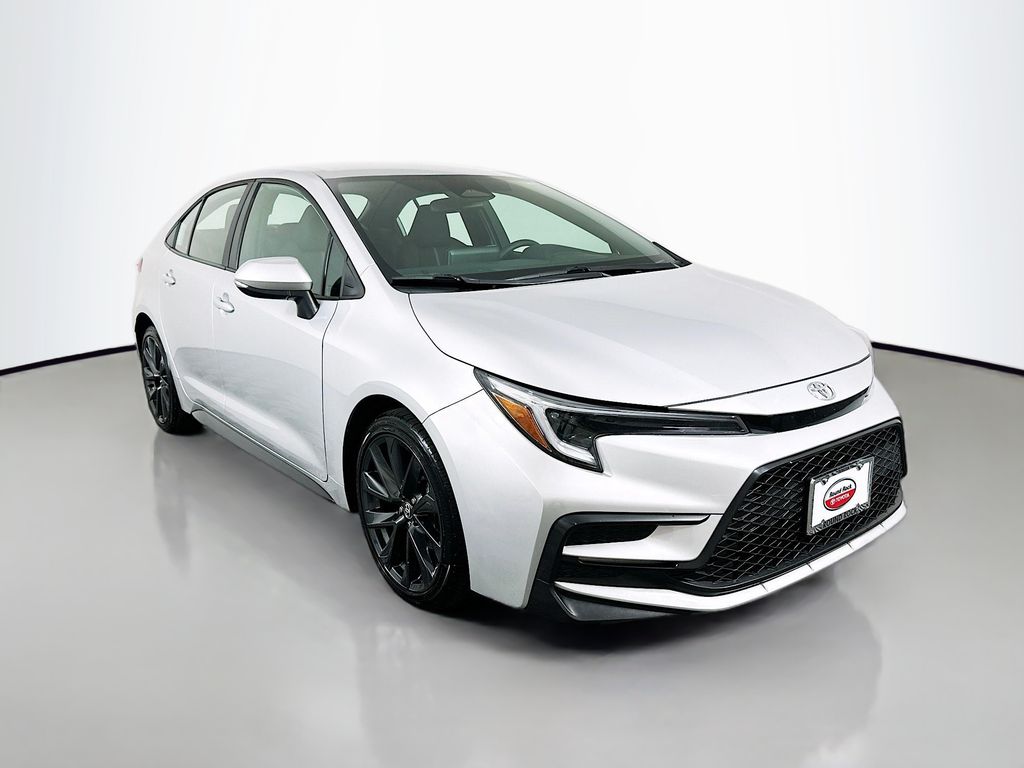 Thumbnail: 2024 Toyota Corolla - 3
