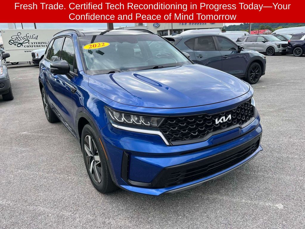 Sapphire Blue 2022 Kia Sorento SUV / Crossover Front-Wheel Drive 8-Speed Automatic