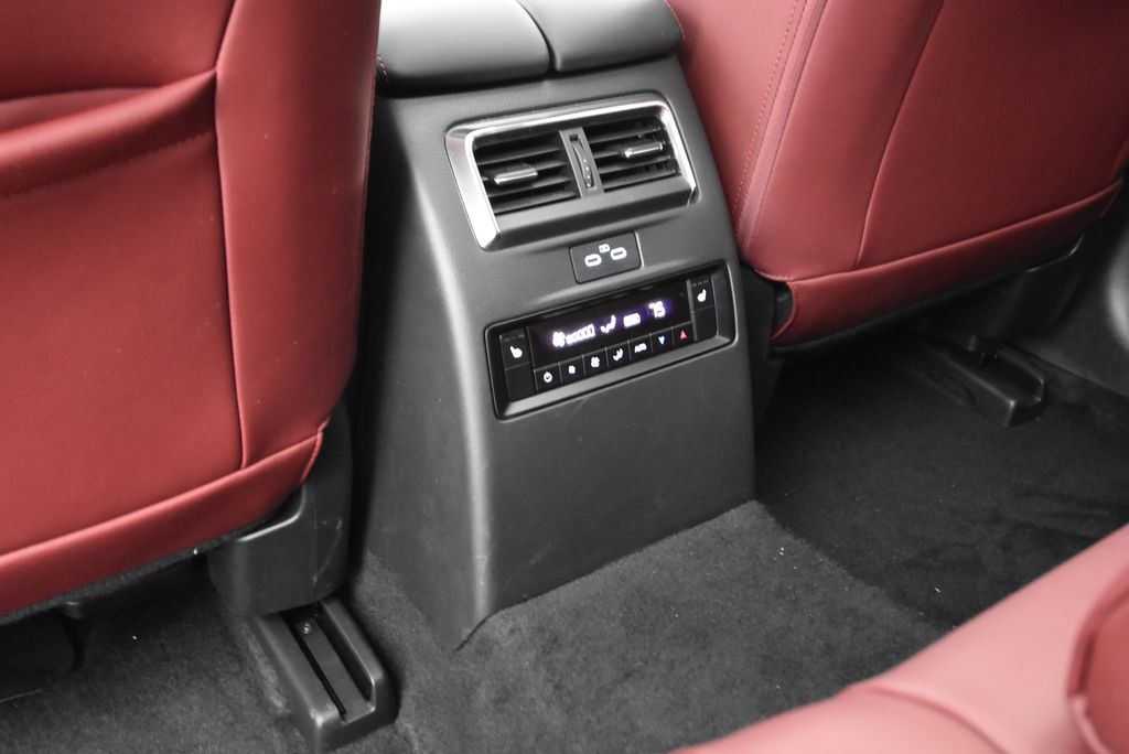 2025 Mazda CX-70 PHEV Premium Plus photo
