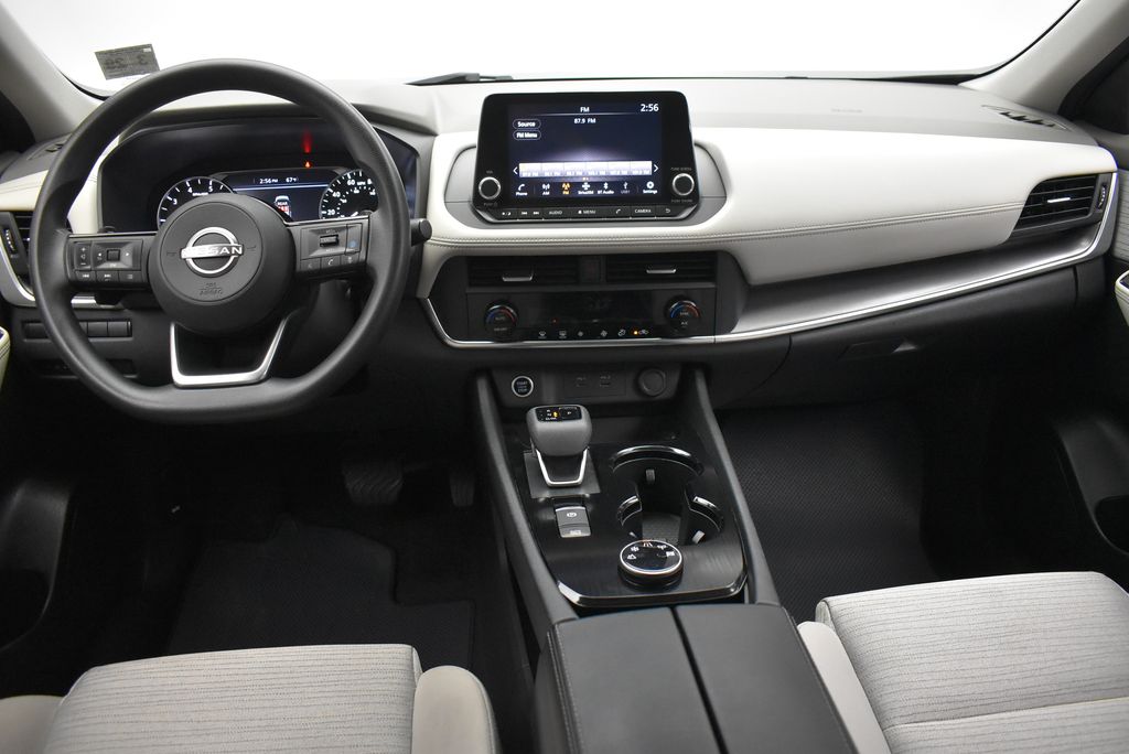 Thumbnail: 2023 Nissan Rogue - 24