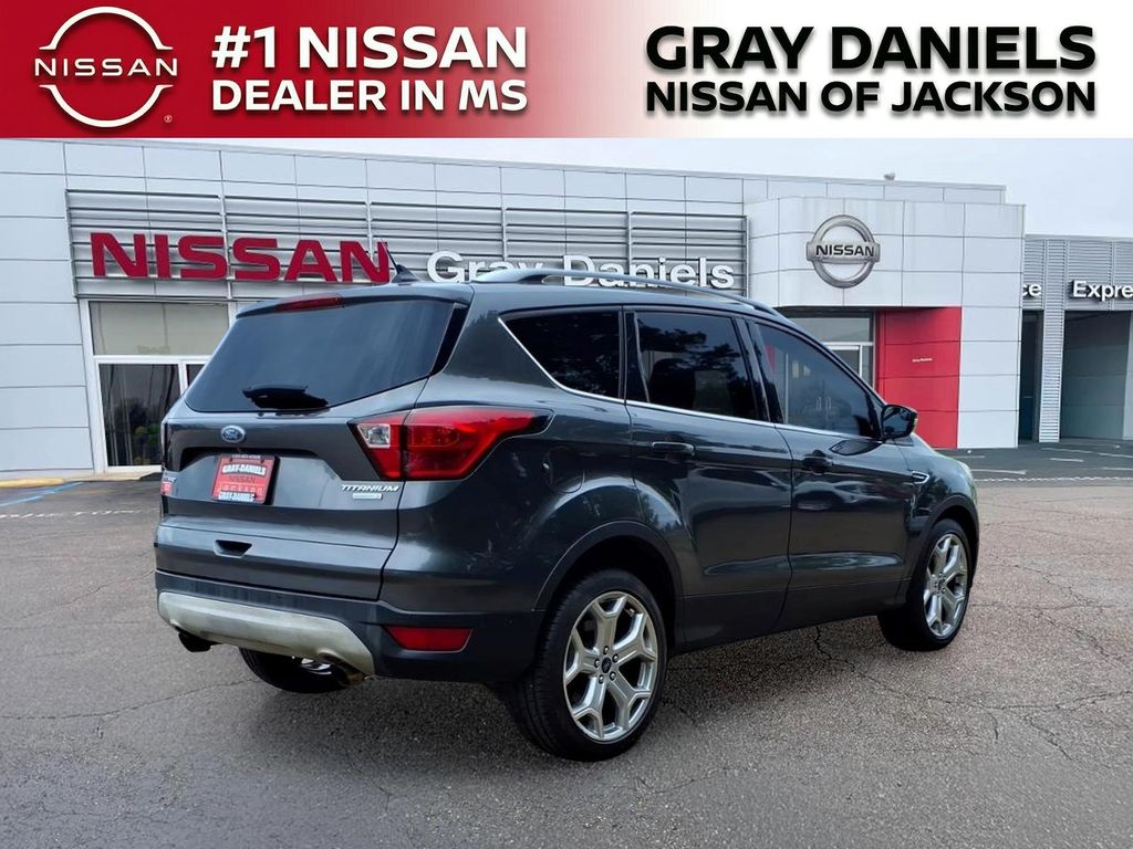 Used 2019 Ford Escape SUV