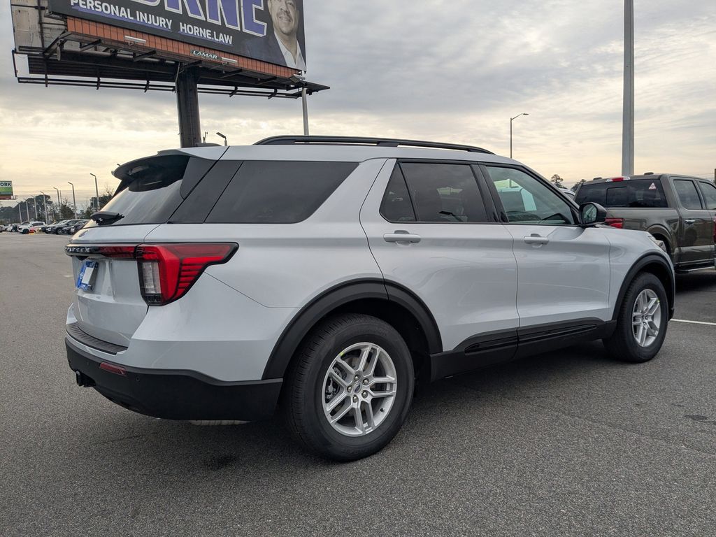 2026 Ford Explorer Active (200A)