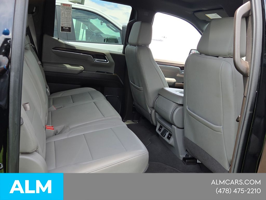 Used 2024 Black GMC SLT image 16