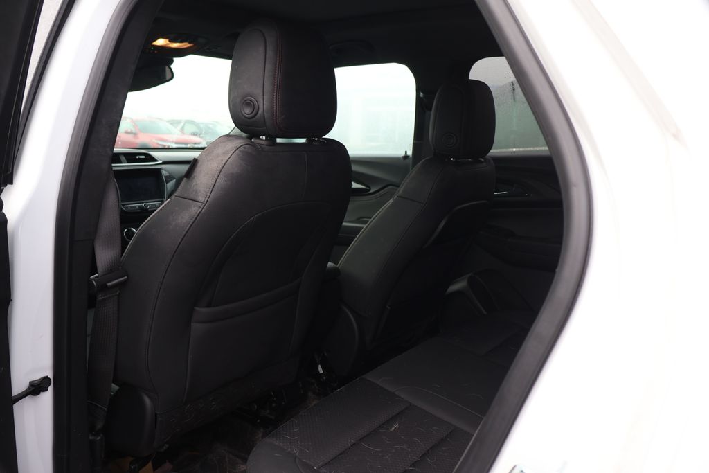 Thumbnail: 2023 Chevrolet TrailBlazer - 31