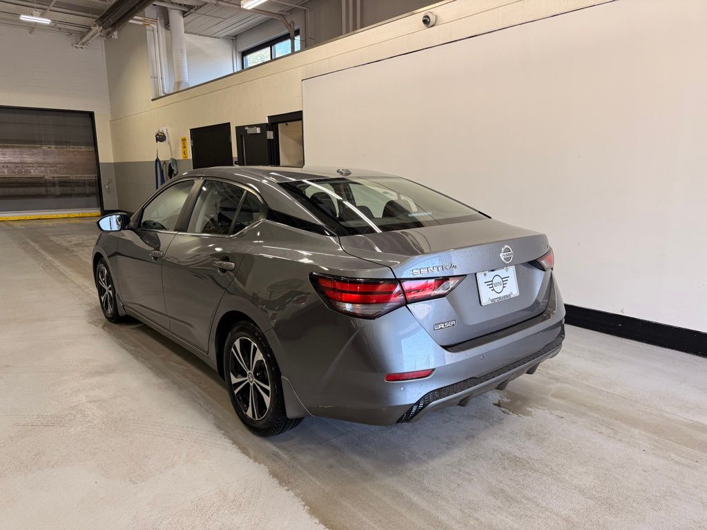 Thumbnail: 2021 Nissan Sentra - 3