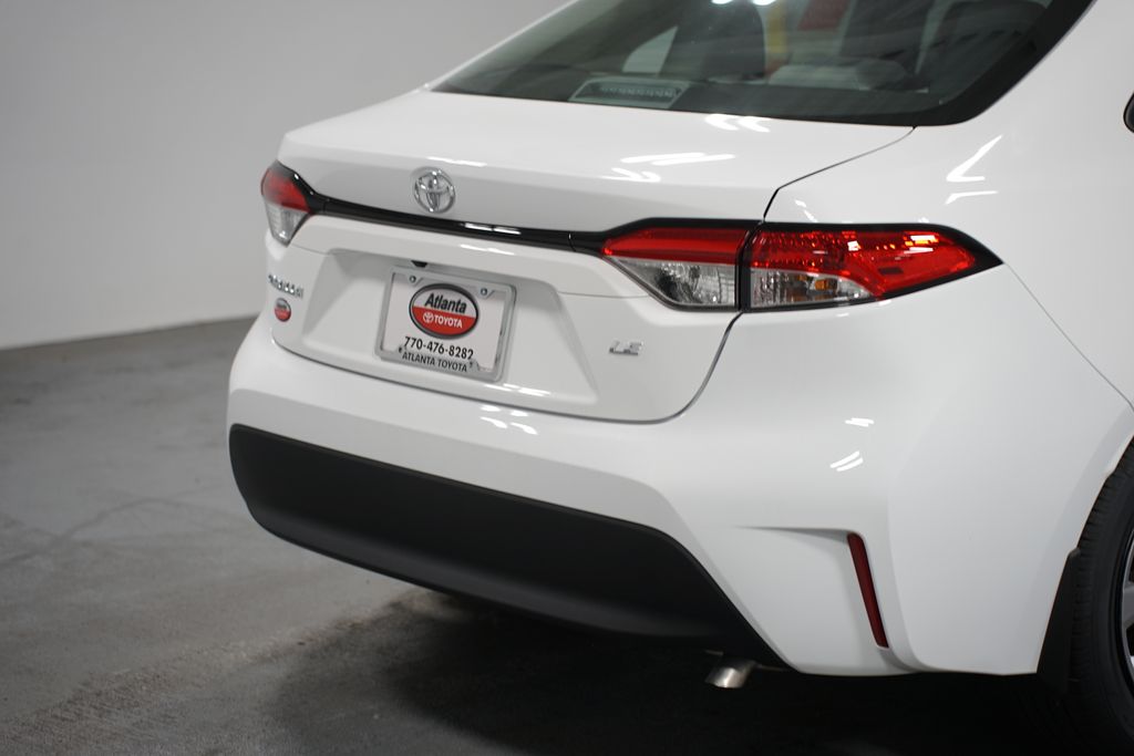 2025 Toyota Corolla LE 9