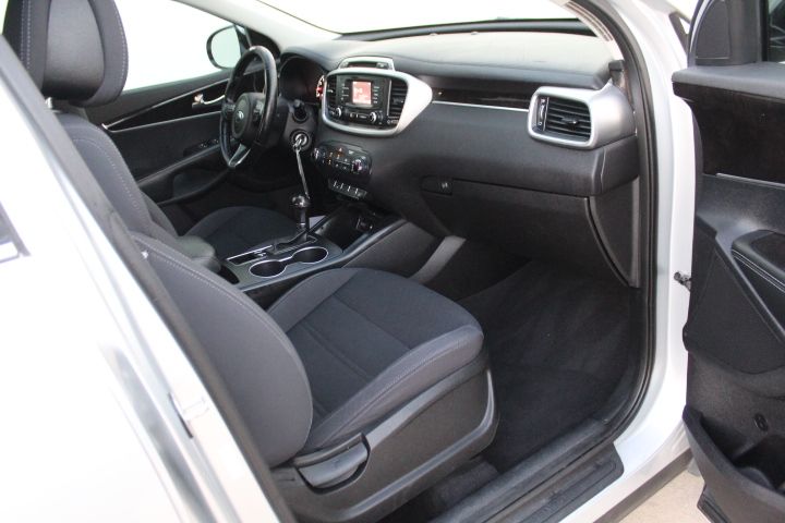 Used Car 2016 Kia Sorento  Lx For Sale Under $10,000 In Georgetown, Texas
