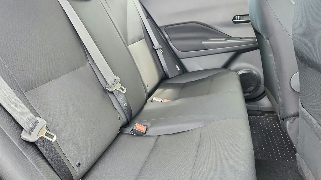 2025 Nissan Kicks Play