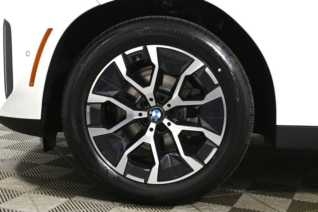 Thumbnail: 2026 BMW X3 - 12