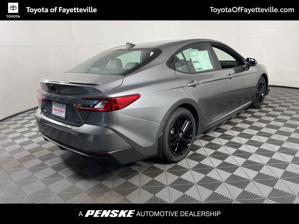 2025 Toyota Camry SE 14
