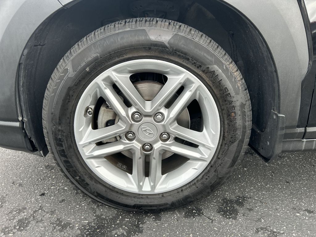 Thumbnail: 2018 Hyundai Kona - 10