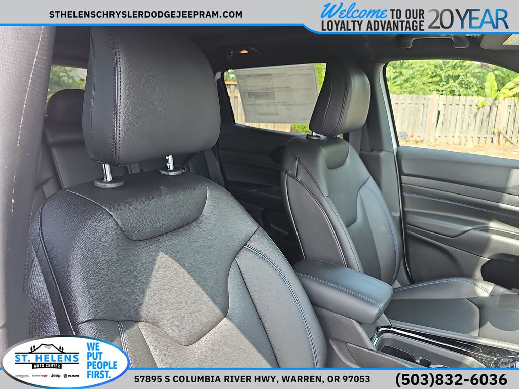 2025 Jeep Compass Limited - Photo 28