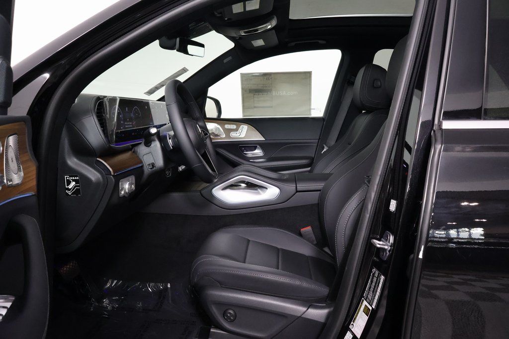 Thumbnail: 2026 Mercedes-Benz GLE - 5