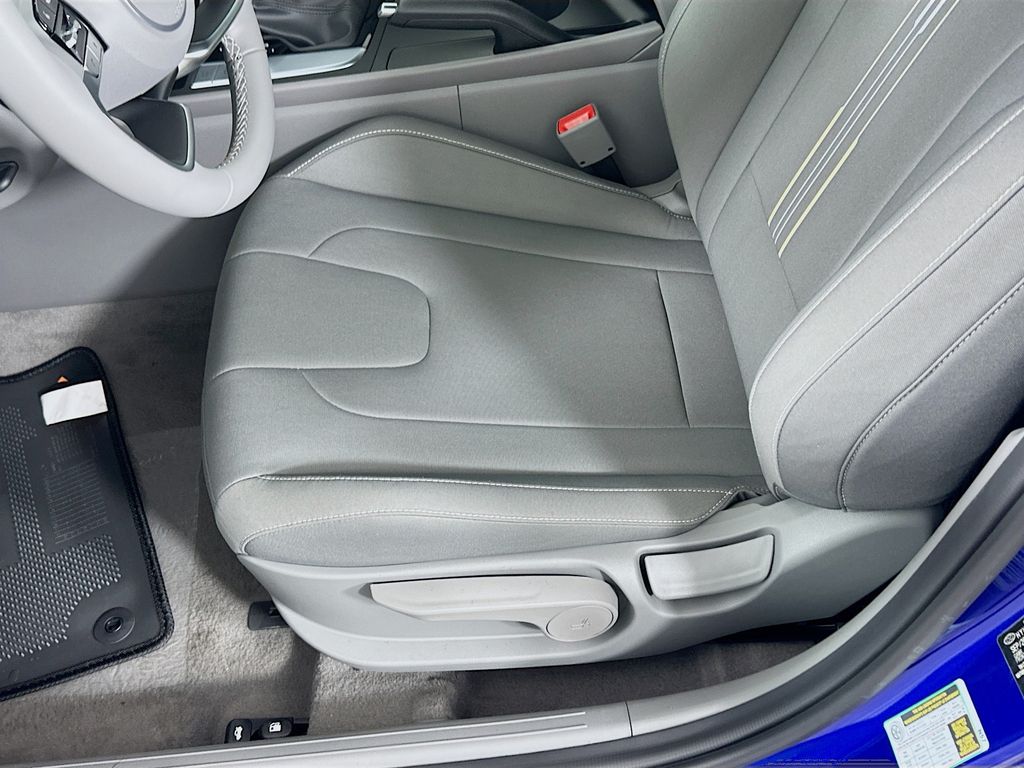 Thumbnail: 2026 Hyundai Elantra - 19