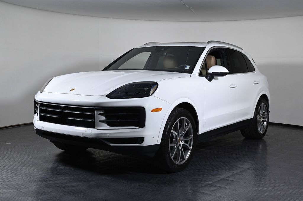 White 2024 Porsche Cayenne AWD SUV / Crossover All-Wheel Drive 8-Speed Automatic