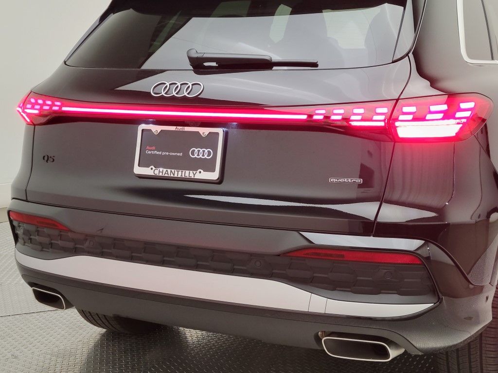 Thumbnail: 2025 Audi Q5 - 7