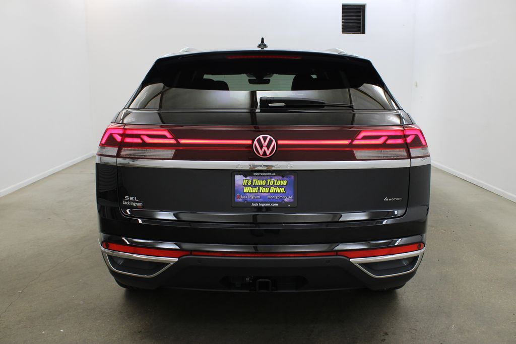 new 2026 Volkswagen Atlas Cross Sport car