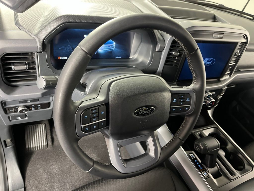 Thumbnail: 2025 Ford F-150 - 25