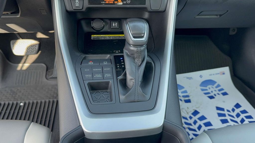 Used 2019 Toyota RAV4 SUV