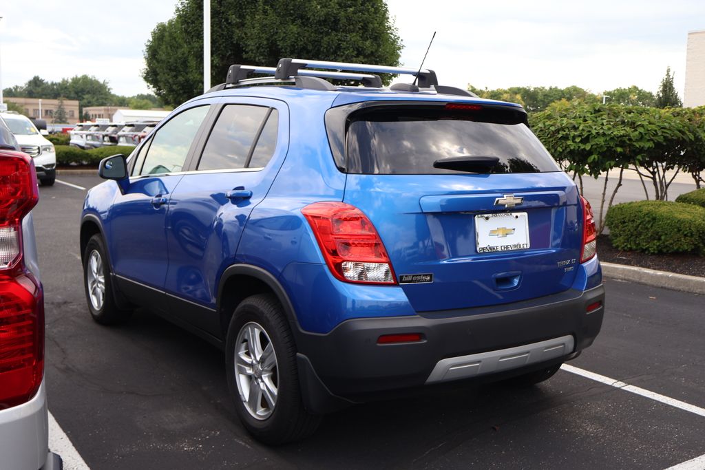 Thumbnail: 2015 Chevrolet Trax - 10