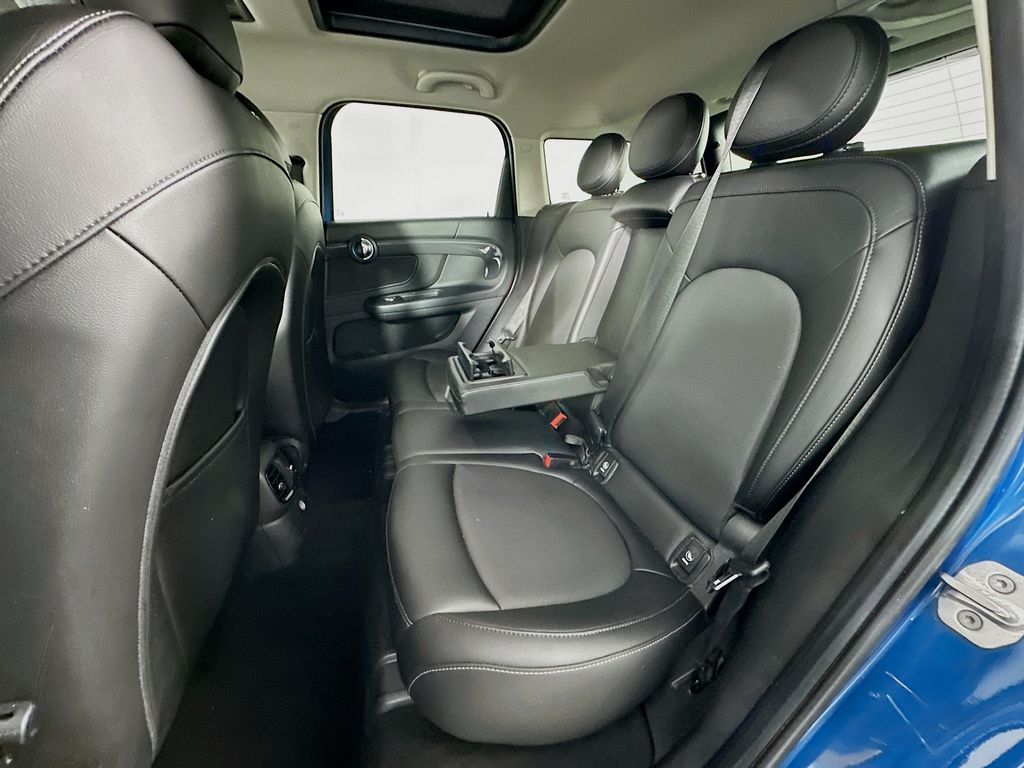 Thumbnail: 2018 MINI Cooper Countryman - 25