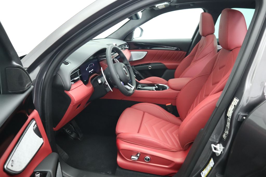 Thumbnail: 2025 Maserati Grecale - 20