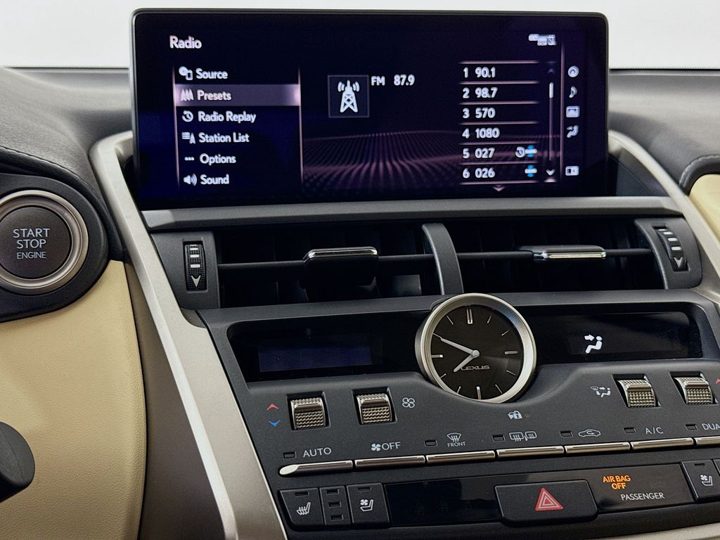 2021 Lexus NX 300 15