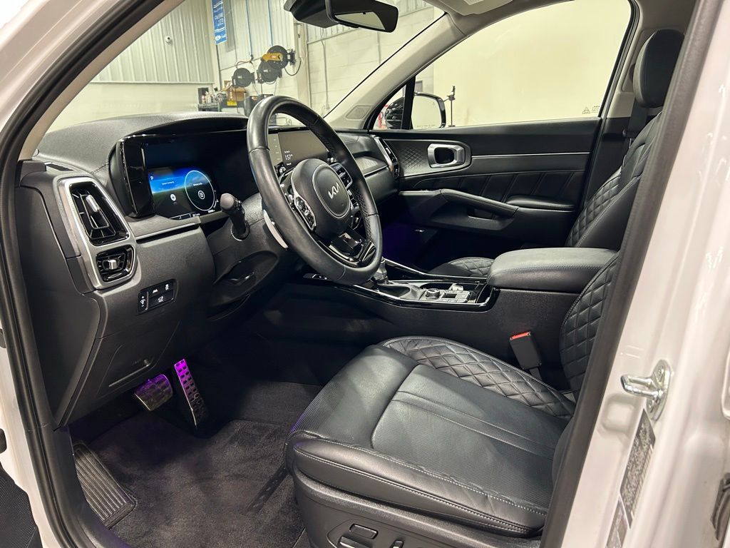 used 2023 Kia Sorento car, priced at $33,953