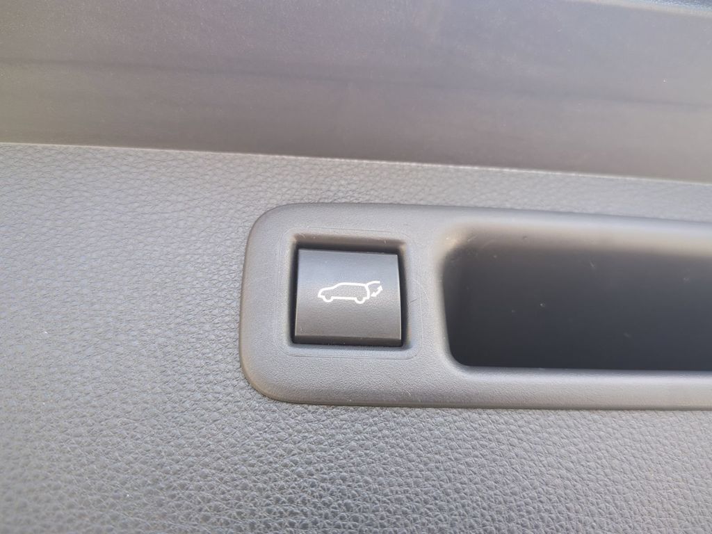 Used 2021 White Toyota XSE image 15