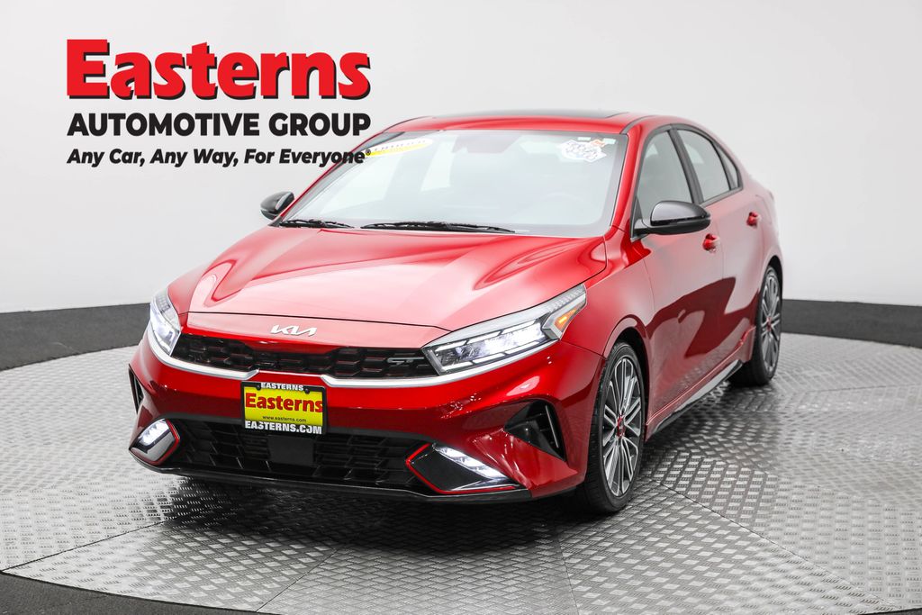 2022 Kia FORTE GT's photo