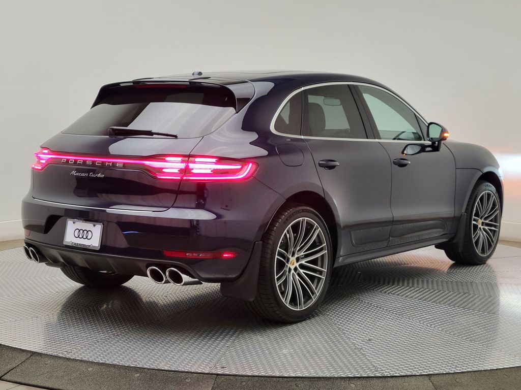 Thumbnail: 2021 Porsche Macan - 5