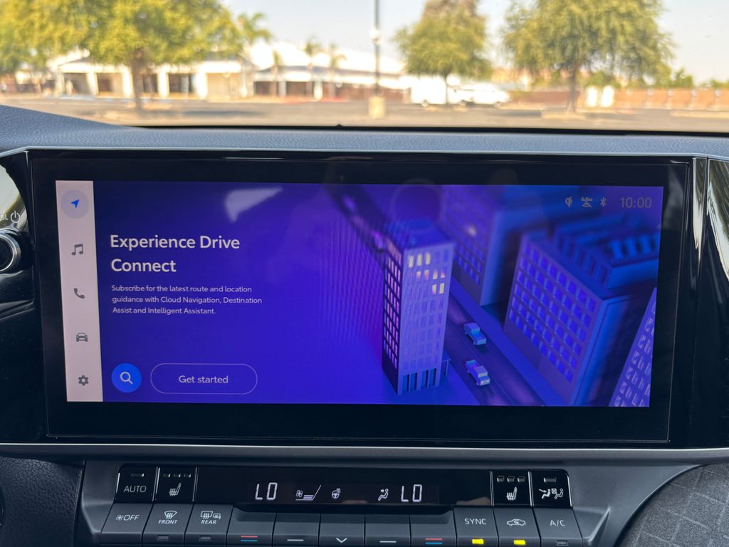 Thumbnail: 2025 Toyota Camry - 14