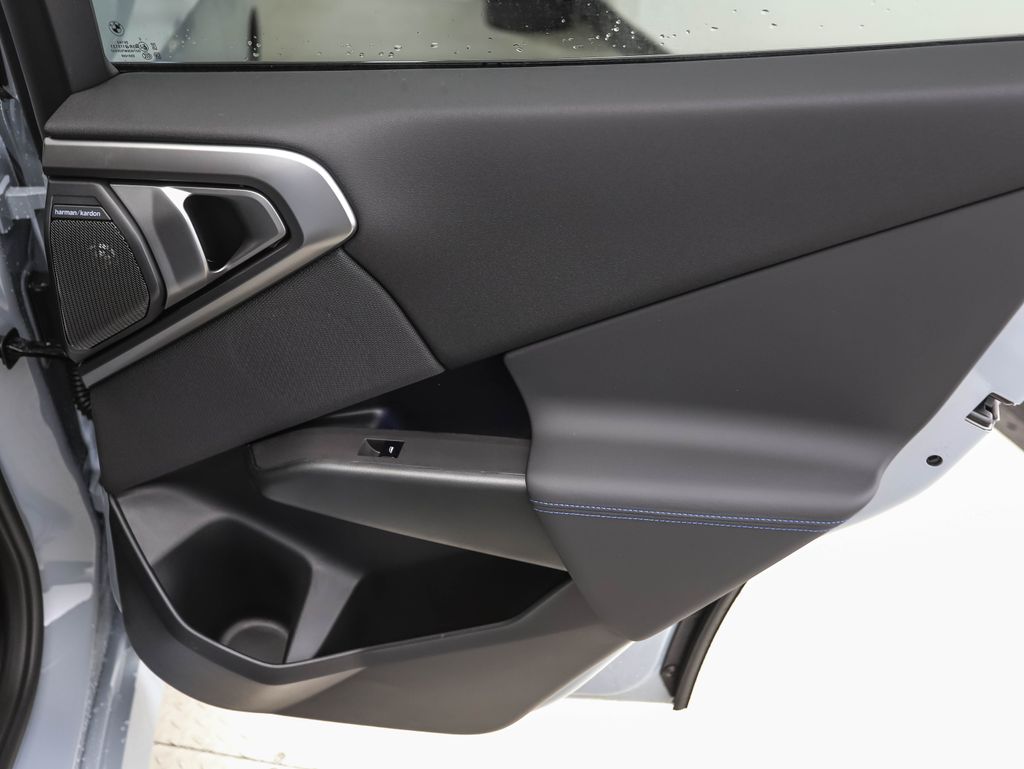 Thumbnail: 2026 BMW X3 - 25