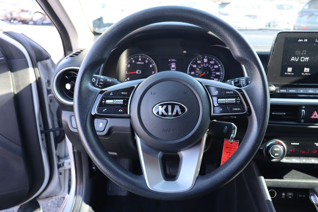 2019 Kia Forte LXS 28