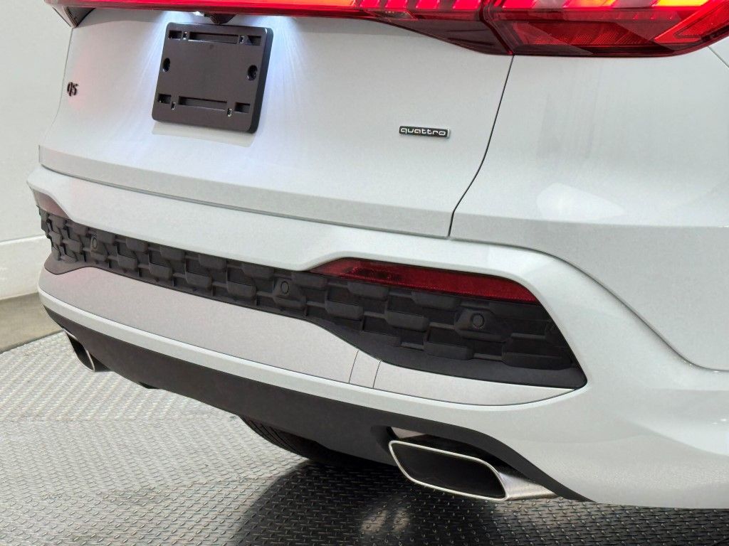 2025 Audi Q5 Premium 13