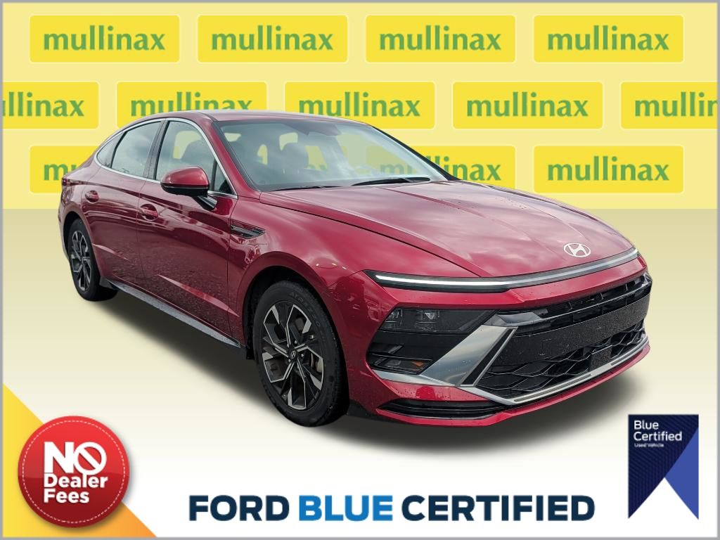 2025 Ultimate Red Hyundai Sonata SEL FWD Sedan