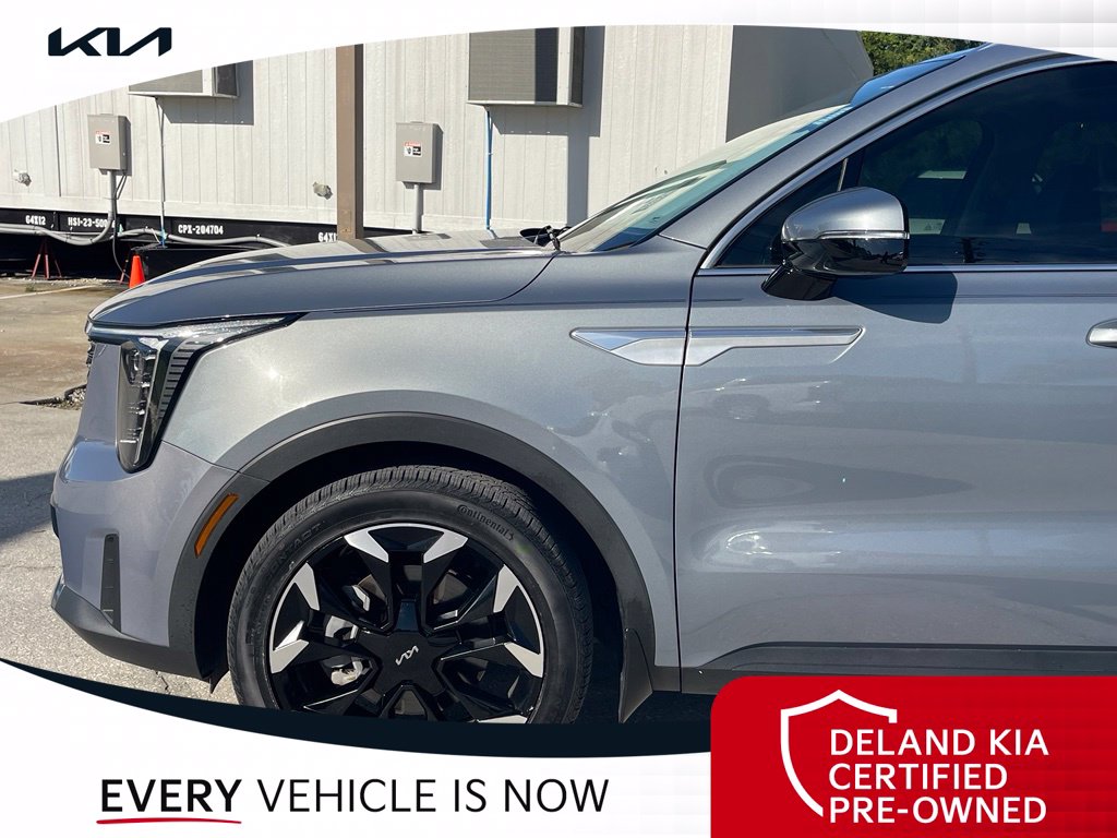 Used 2025 Kia Sorento SUV