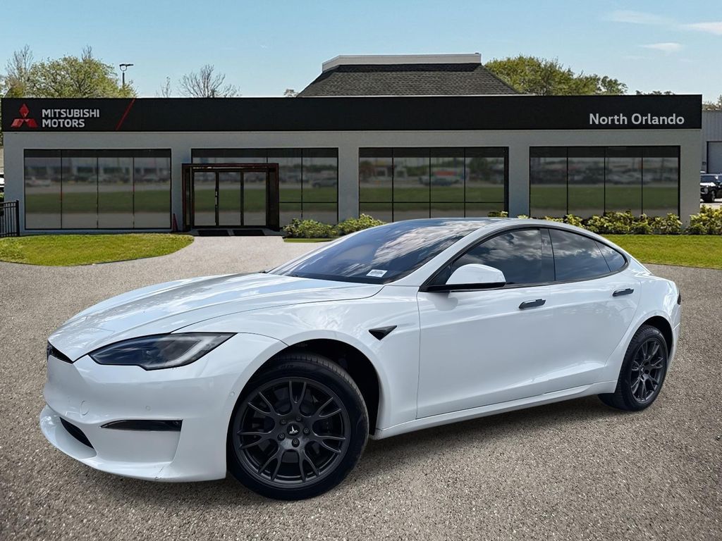 2022 Tesla Model S Plaid