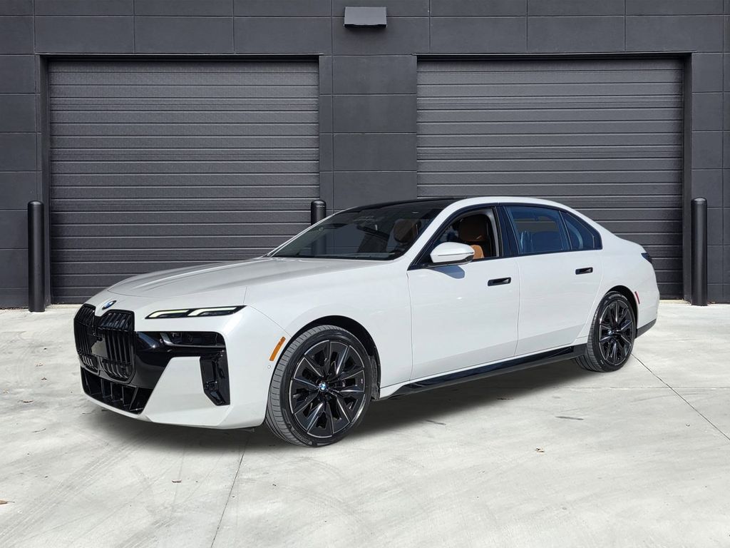 2023 BMW 7 Series 740i RWD