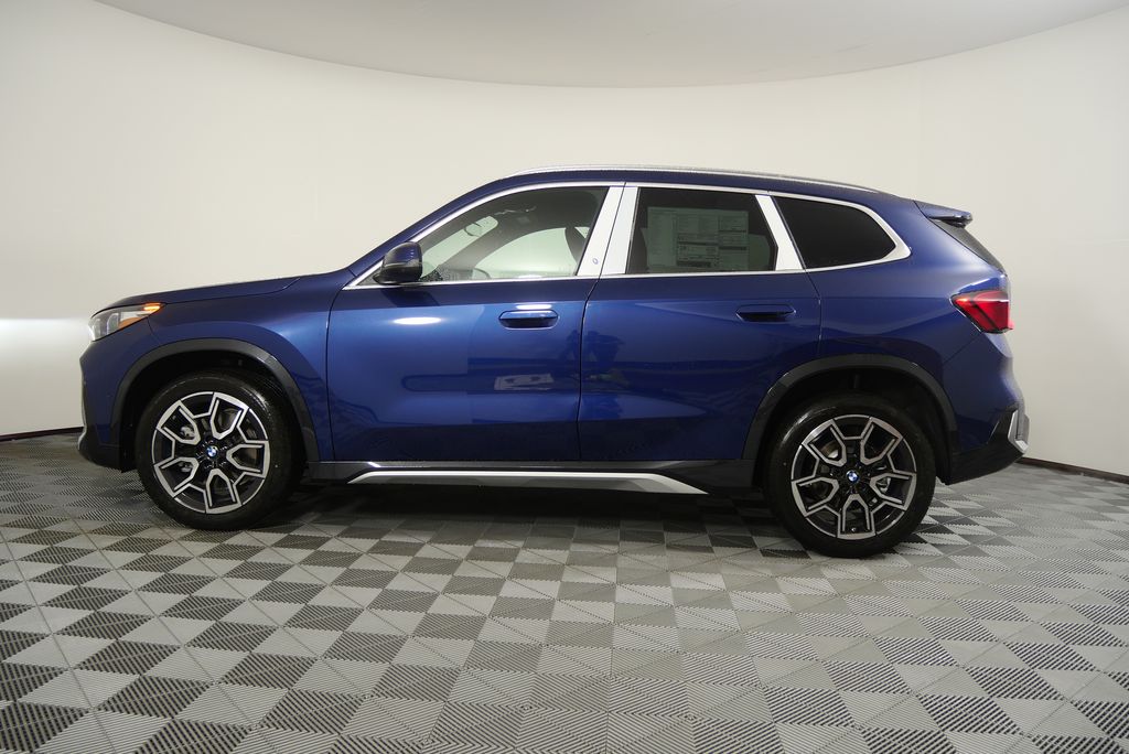 2025 BMW X1 xDrive28i 6