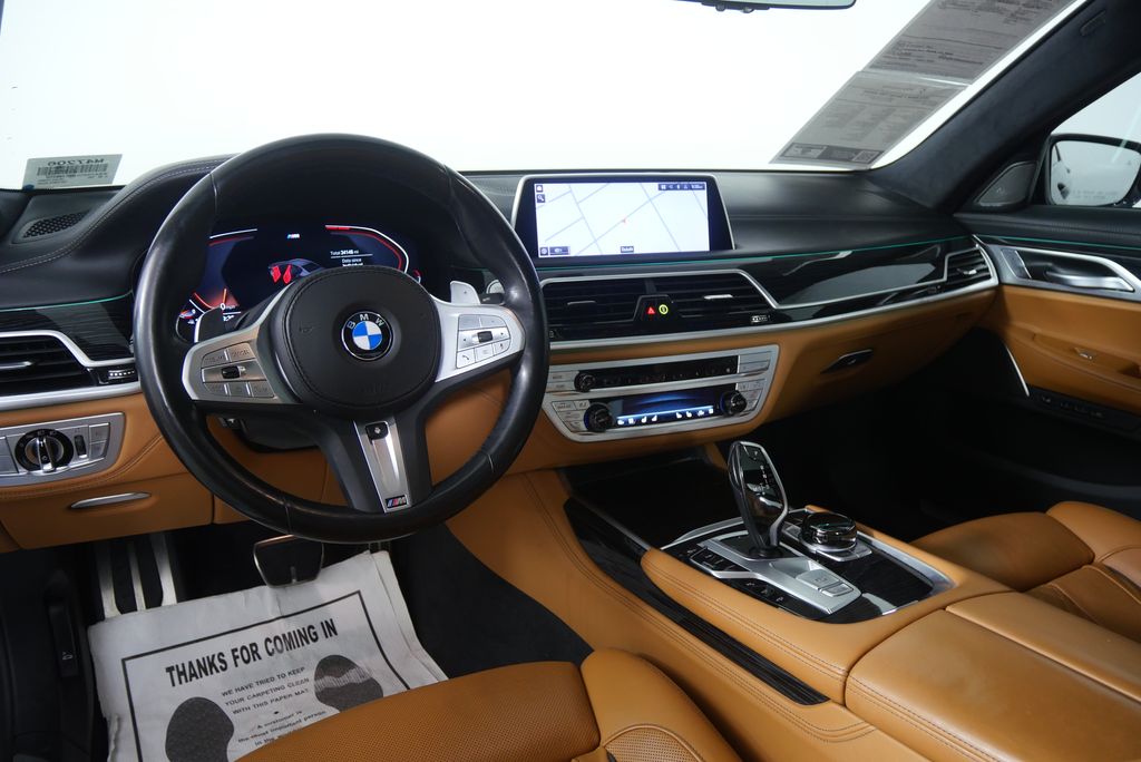 Thumbnail: 2022 BMW 7 Series - 17